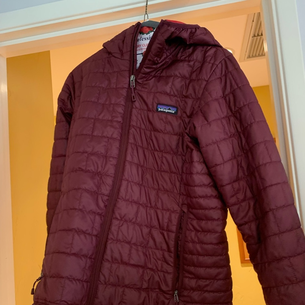 Patagonia Women's Nano Puff Jacket - Maroon